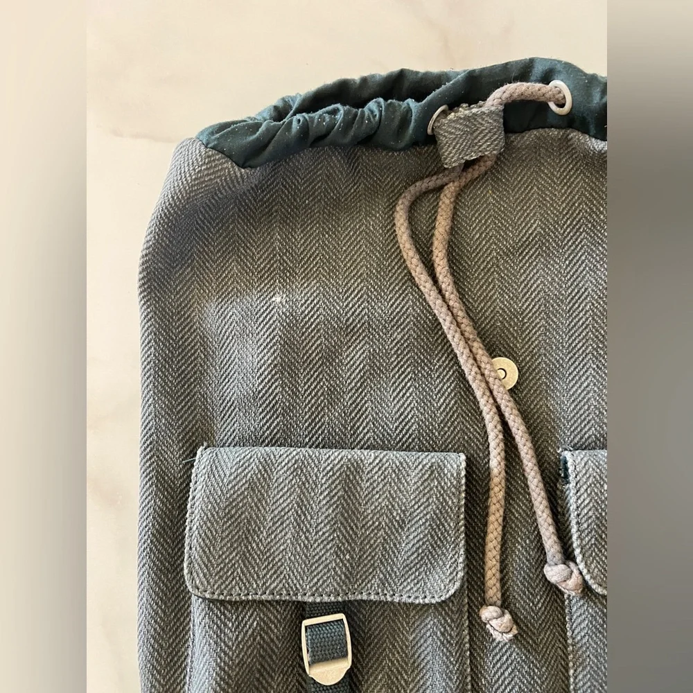 Universal Thread Unisex Navy Blue Drawstring Backpack Bag